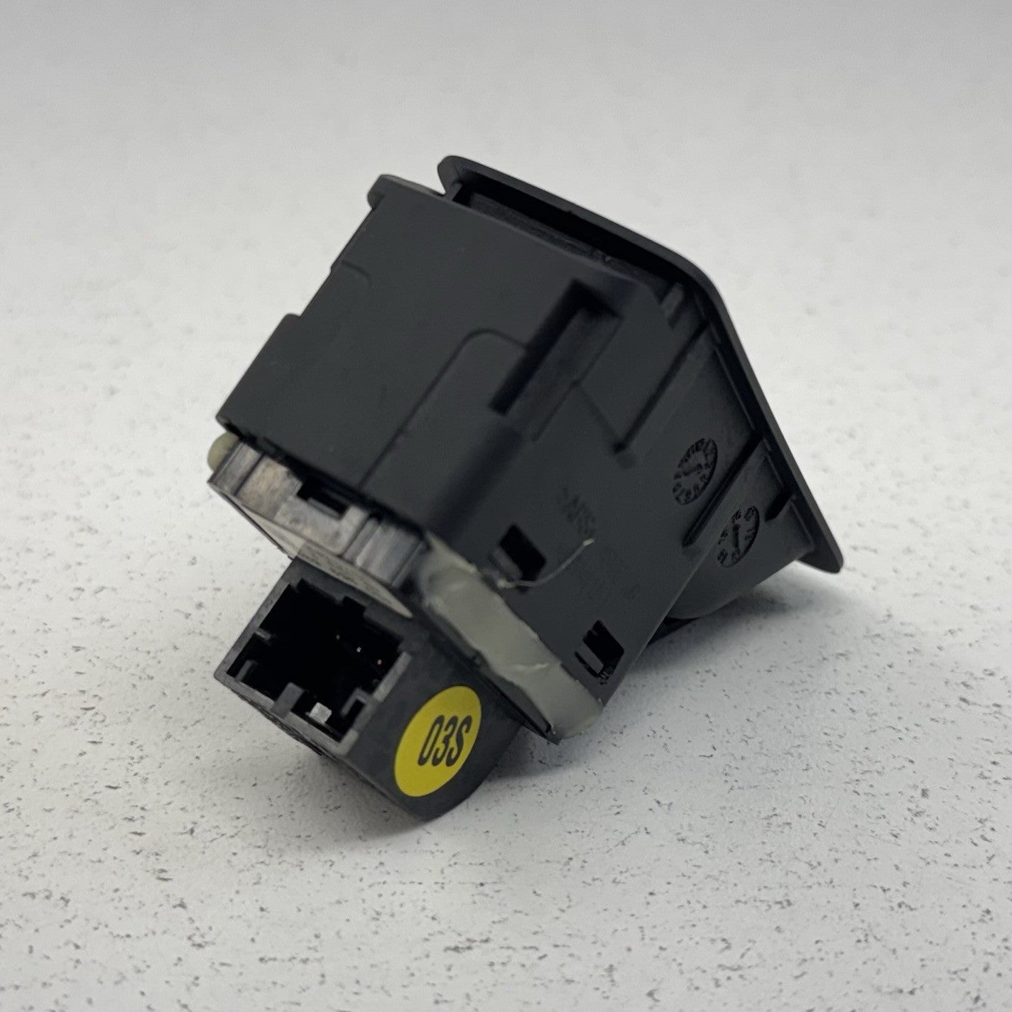 17-23 Audi R8 Rear Engine Hatch Trunk Open Release Button Switch 4S0959831 OEM