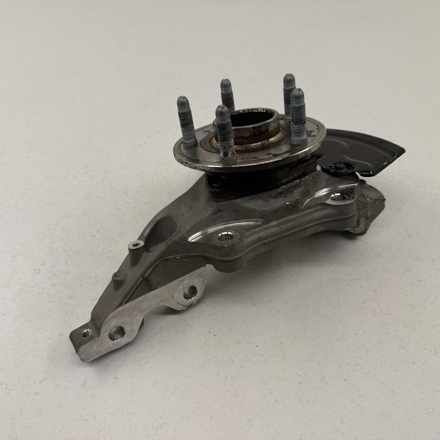 2013-2015 Chevrolet Camaro SS 1LE Right Front Spindle Knuckle Hub Bearing OEM
