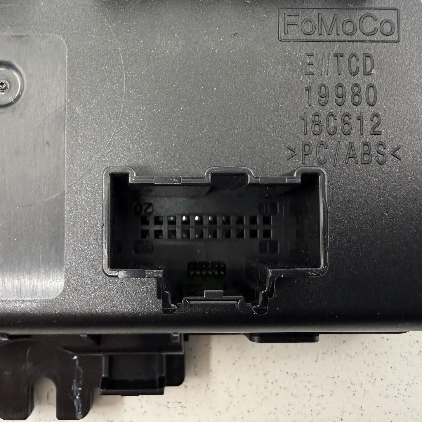 24-26 Ford Mustang Temperature Climate Control Module PR3T-18C612-BD OEM