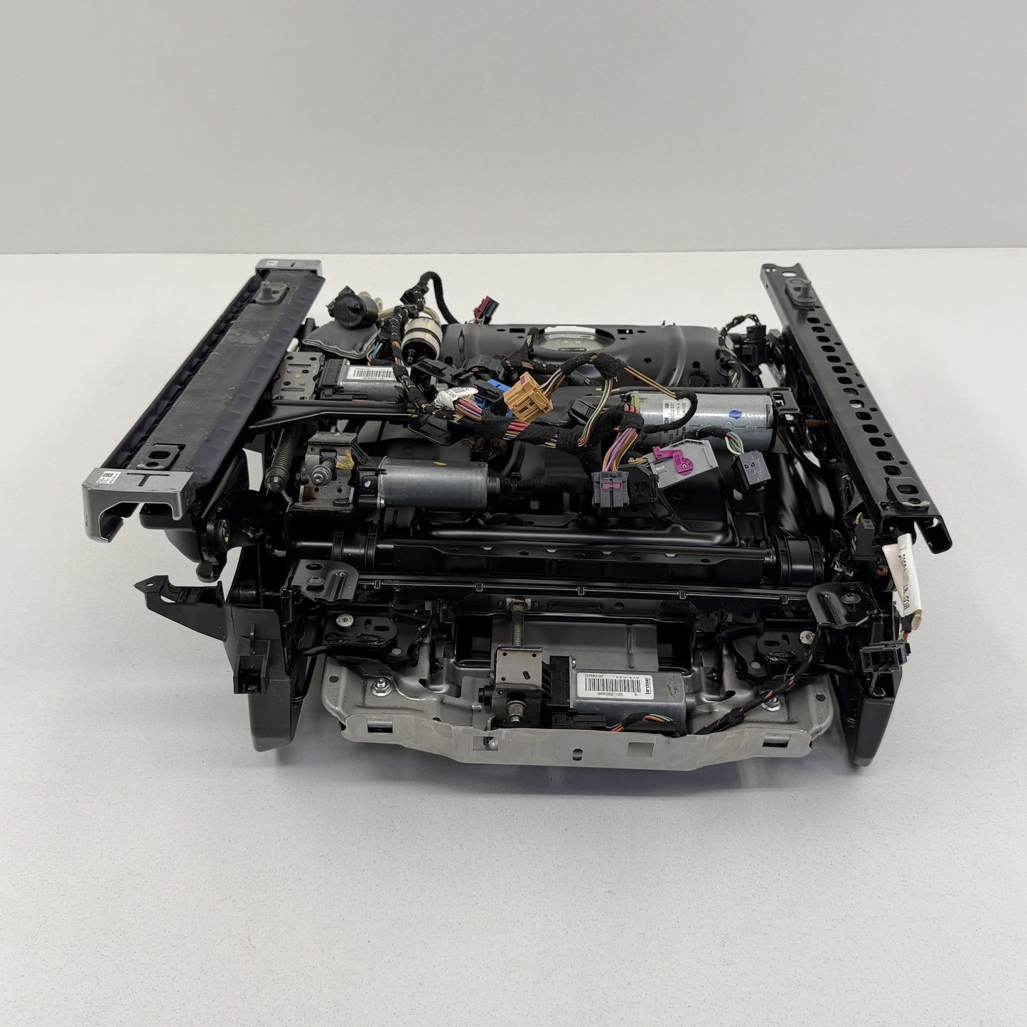 2014-2018 Bentley Flying Spur Driver Left Front Lower Seat Track Rail Frame OEM