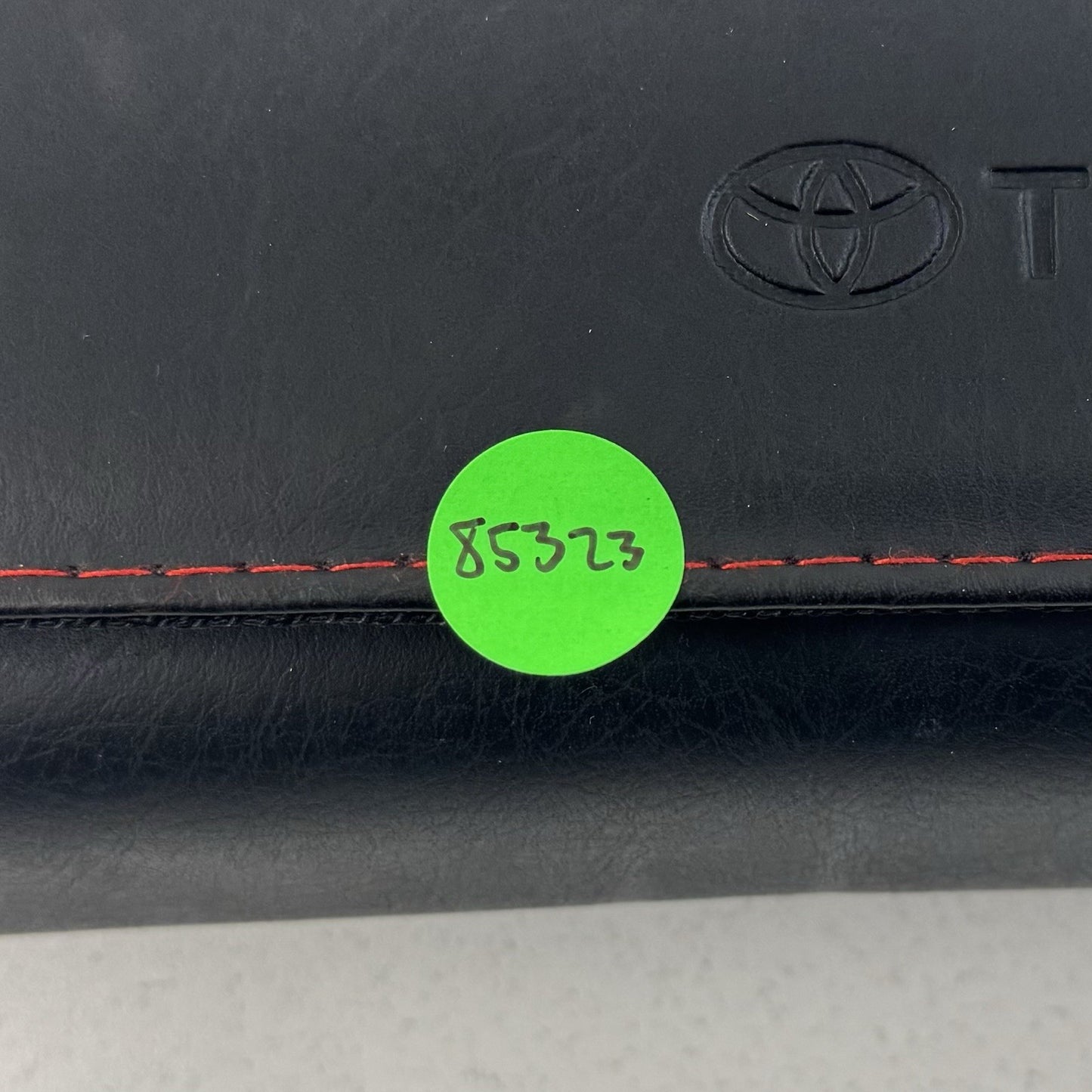 2021 Toyota RAV4 Hybrid Vehicle Operator Owner Manual Book Set With Case OEM