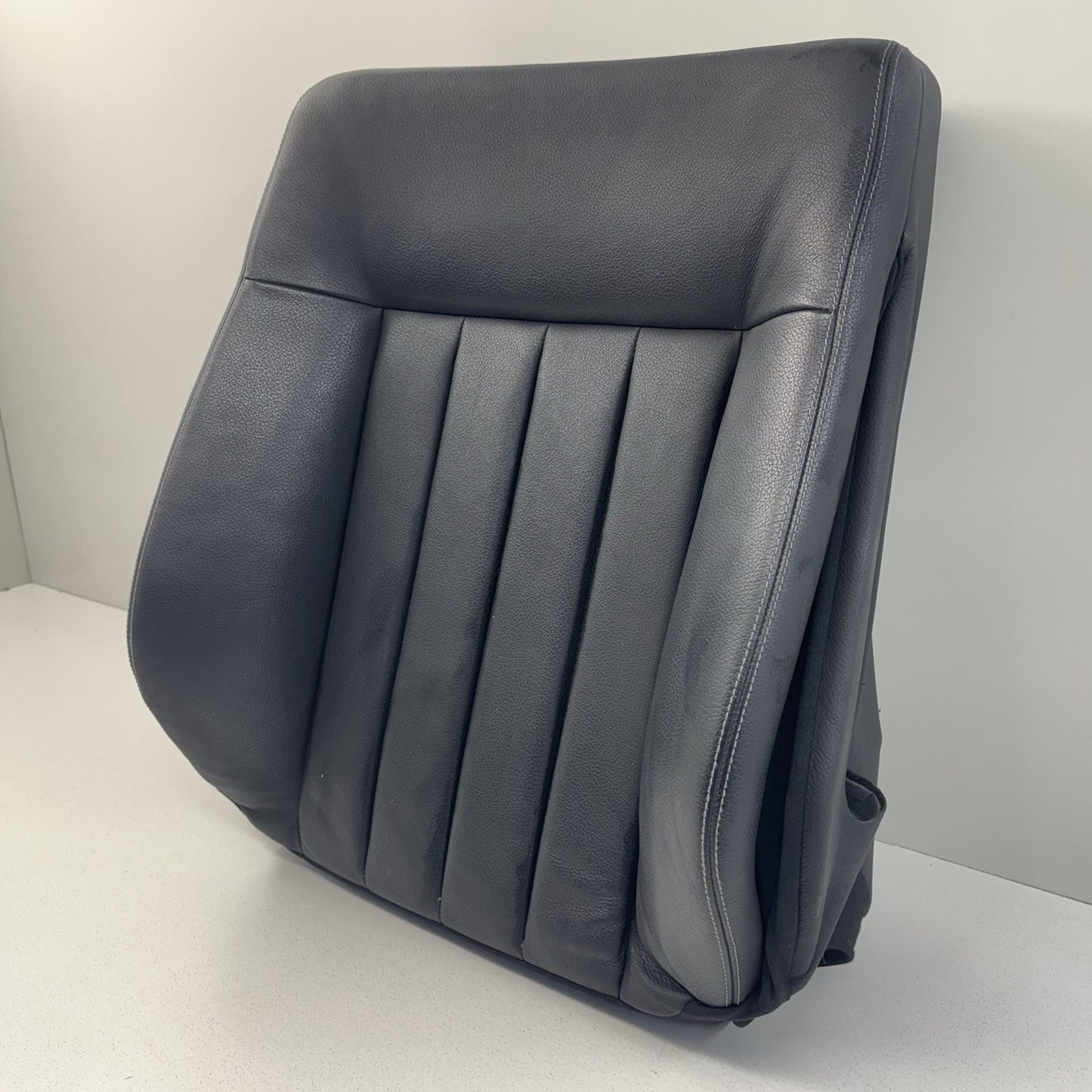 10-16 Mercedes W212 E350 Passenger Right Front Upper Seat Cushion Black OEM