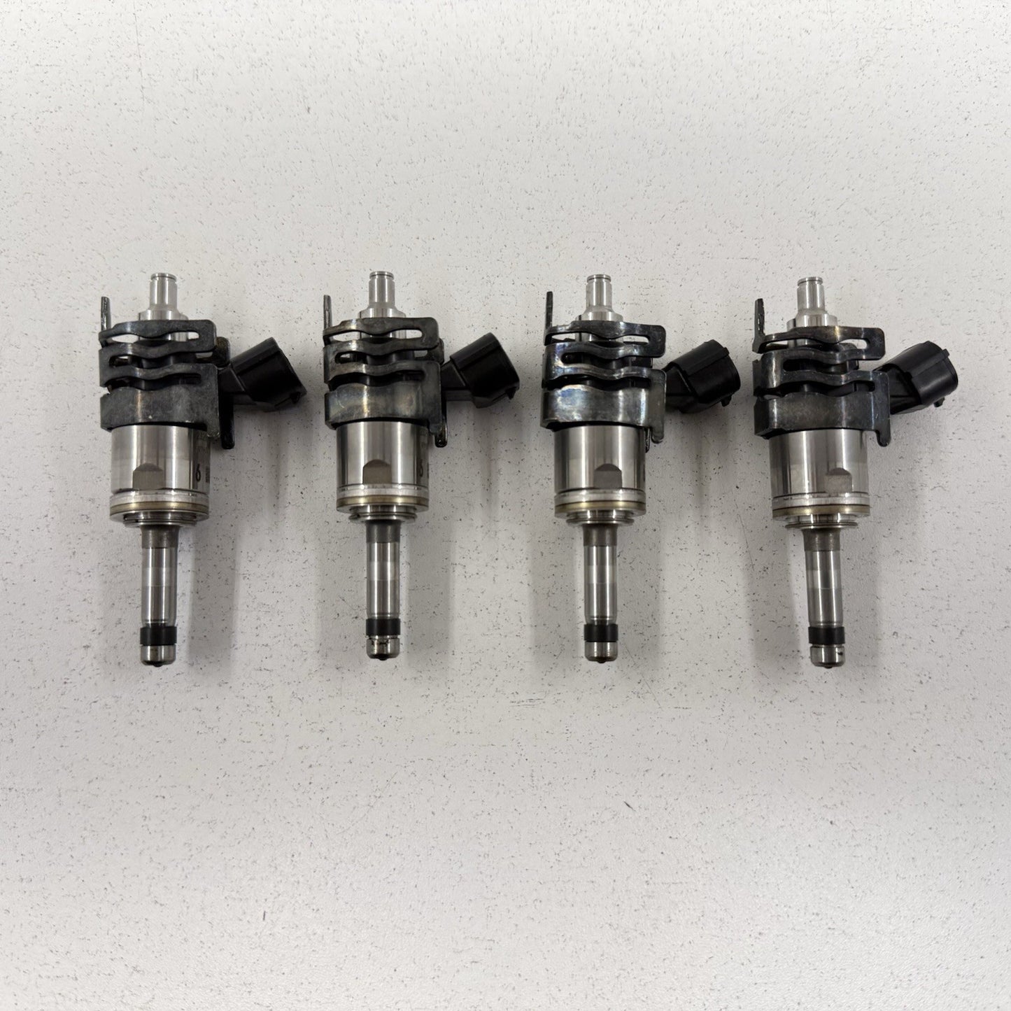 23-25 Toyota Prius Engine Motor Fuel Injector Set 23250-24010 OEM