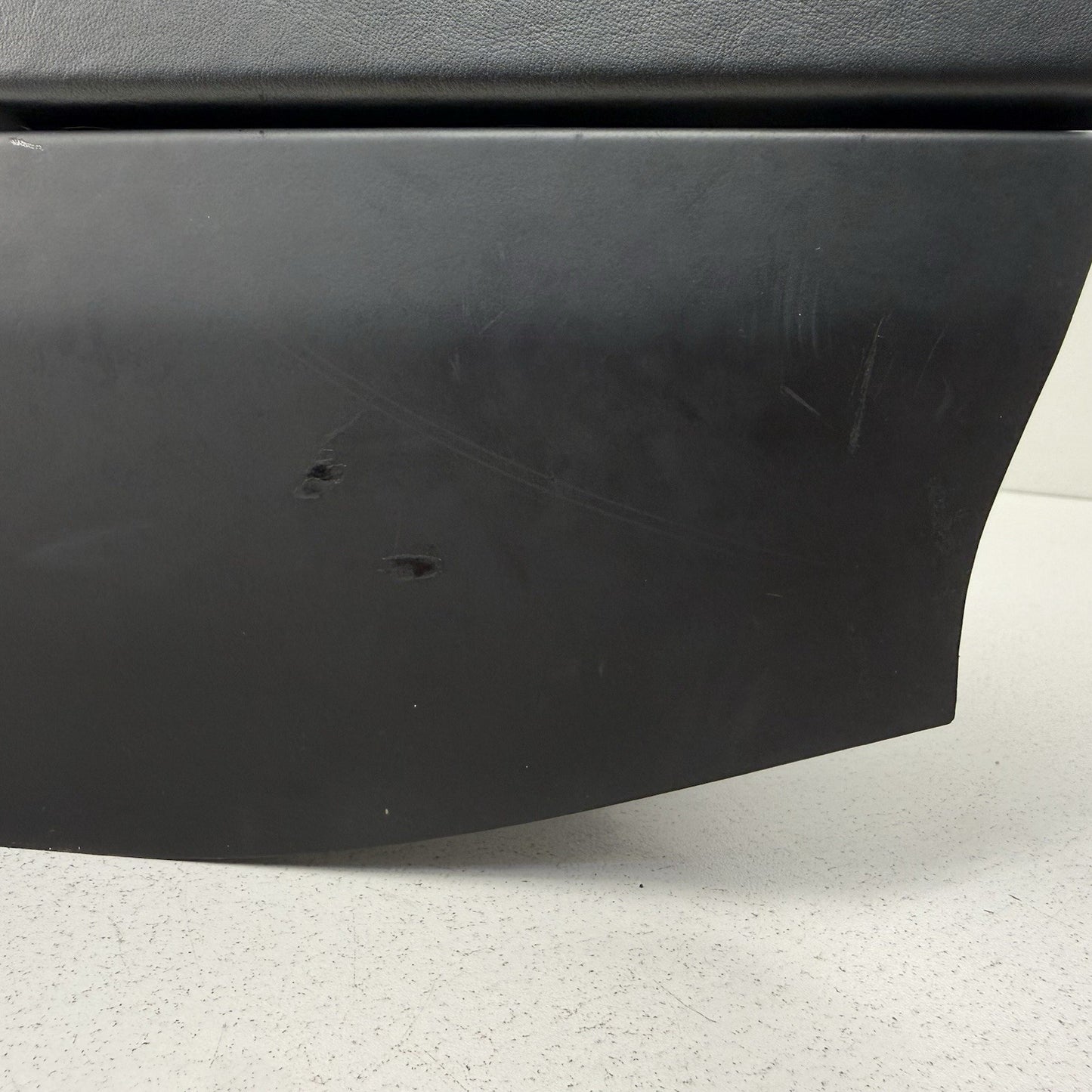05-12 Porsche 911 997 Carrera Cabriolet Center Console Arm Rest Storage OEM