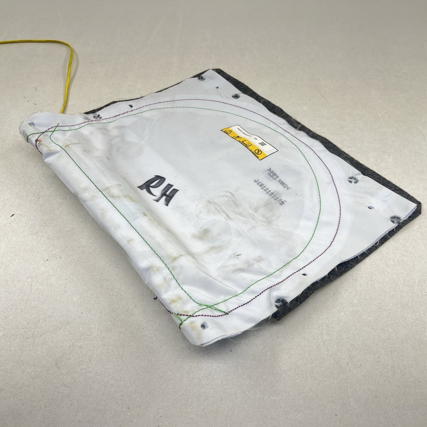 24-25 SUBARU CROSSTREK PASSENGER RIGHT FRONT LOWER SEAT AIRBAG AIR BAG SRS OEM
