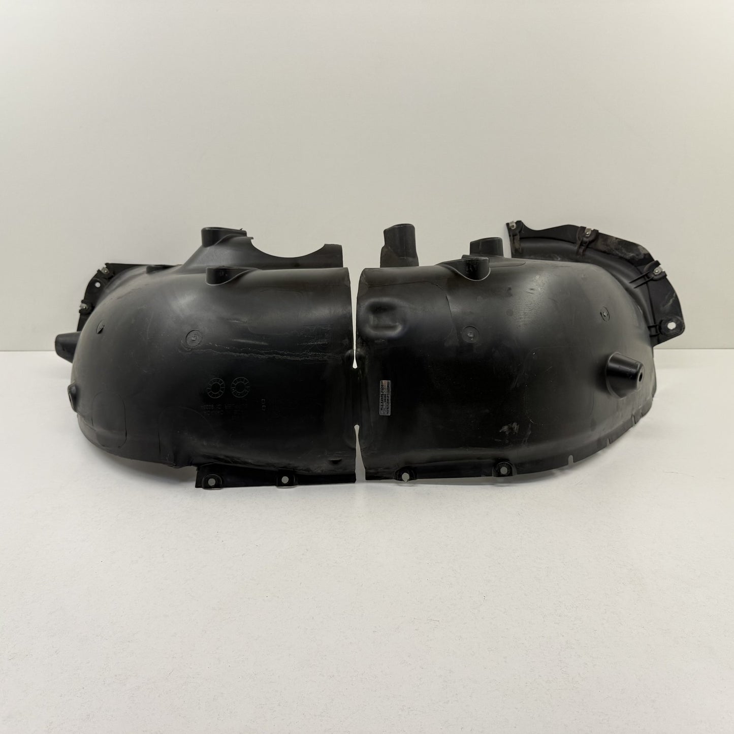 2022-2024 Rivian R1S Driver Left Rear Fender Liner Wheel Arch Splash Guard OEM