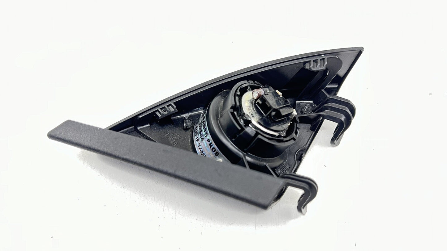 15-21 MERCEDES-BENZ C63S W205 RIGHT FRONT DOOR PANEL CORNER SPEAKER TRIM OEM