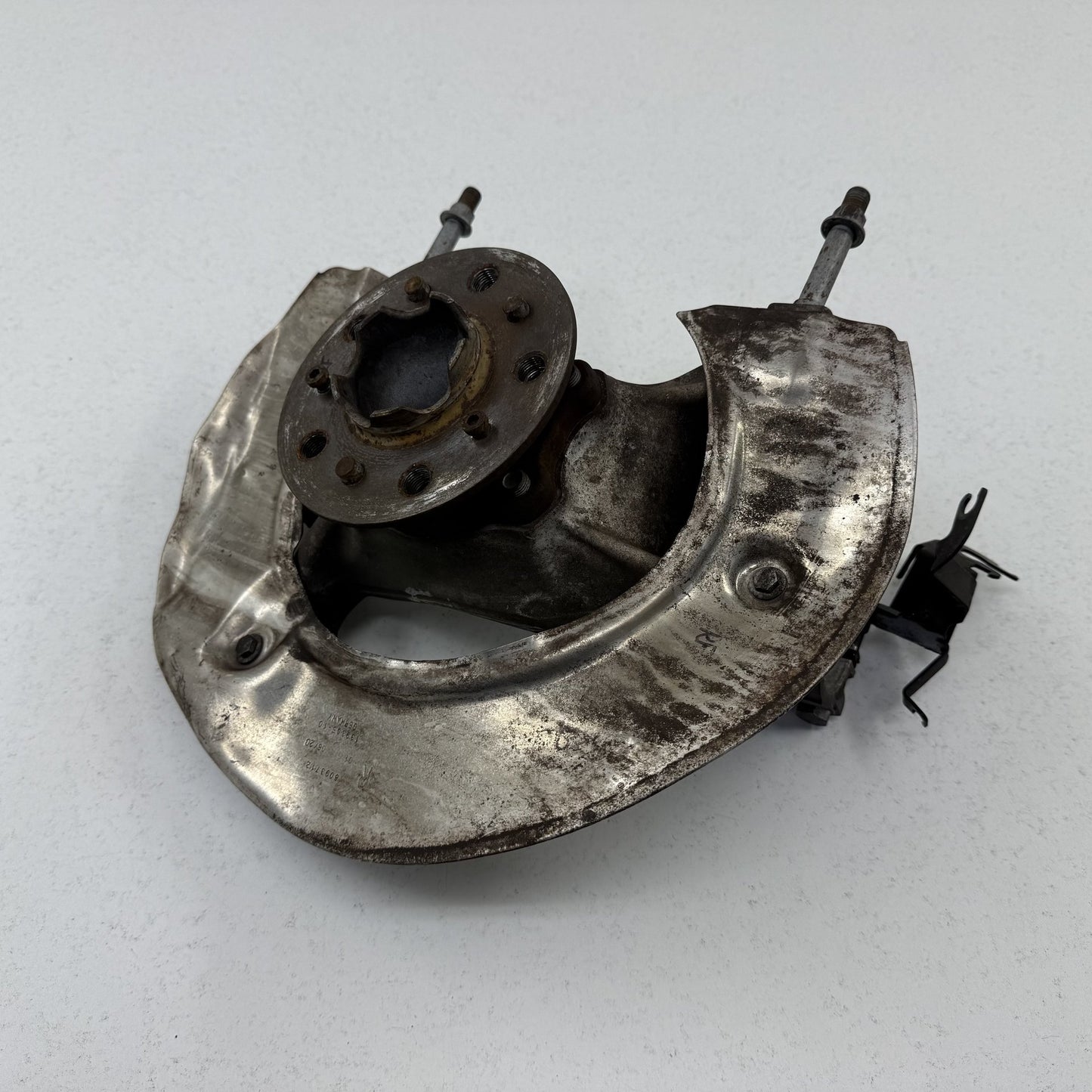 21-26 BMW M3 M4 G80 G82 RWD Right Front Spindle Knuckle Hub Wheel Bearing OEM