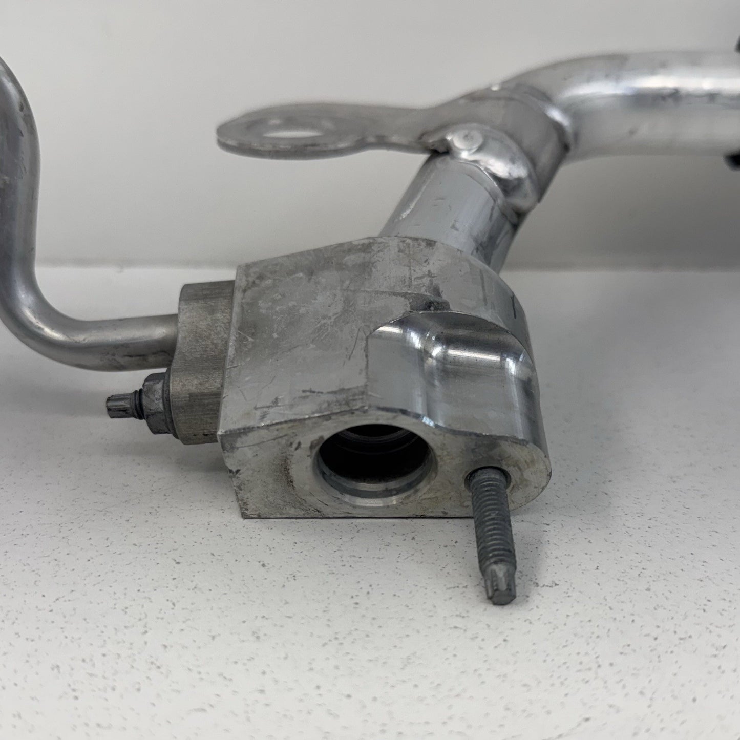 10-16 Mercedes E350 W212 HVAC AC Air Conditioning Hose Line Pipe Tube OEM