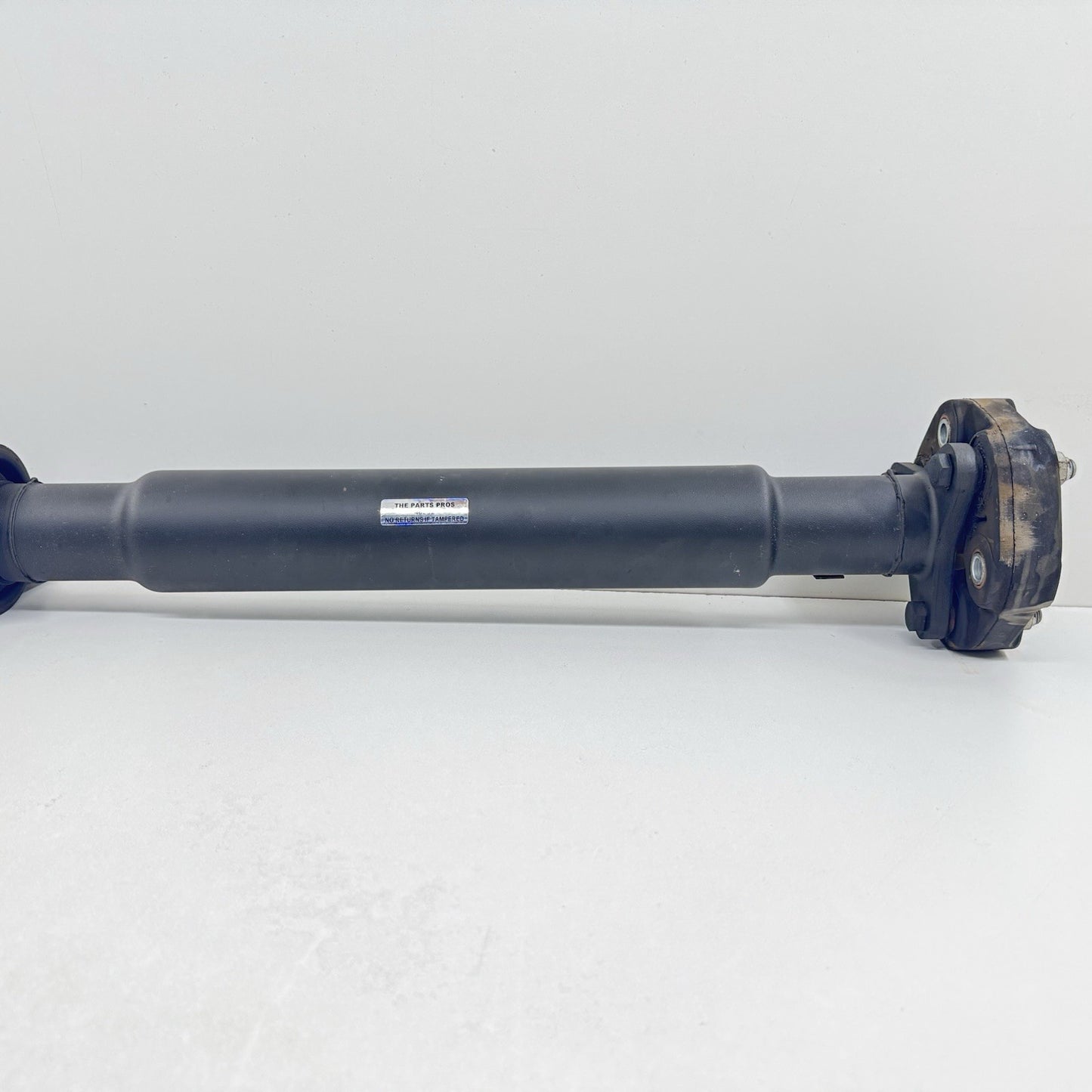 06-10 BMW M6 E63 E64 DRIVESHAFT DRIVE SHAFT PROPELLER CARRIER 2282980-10 OEM