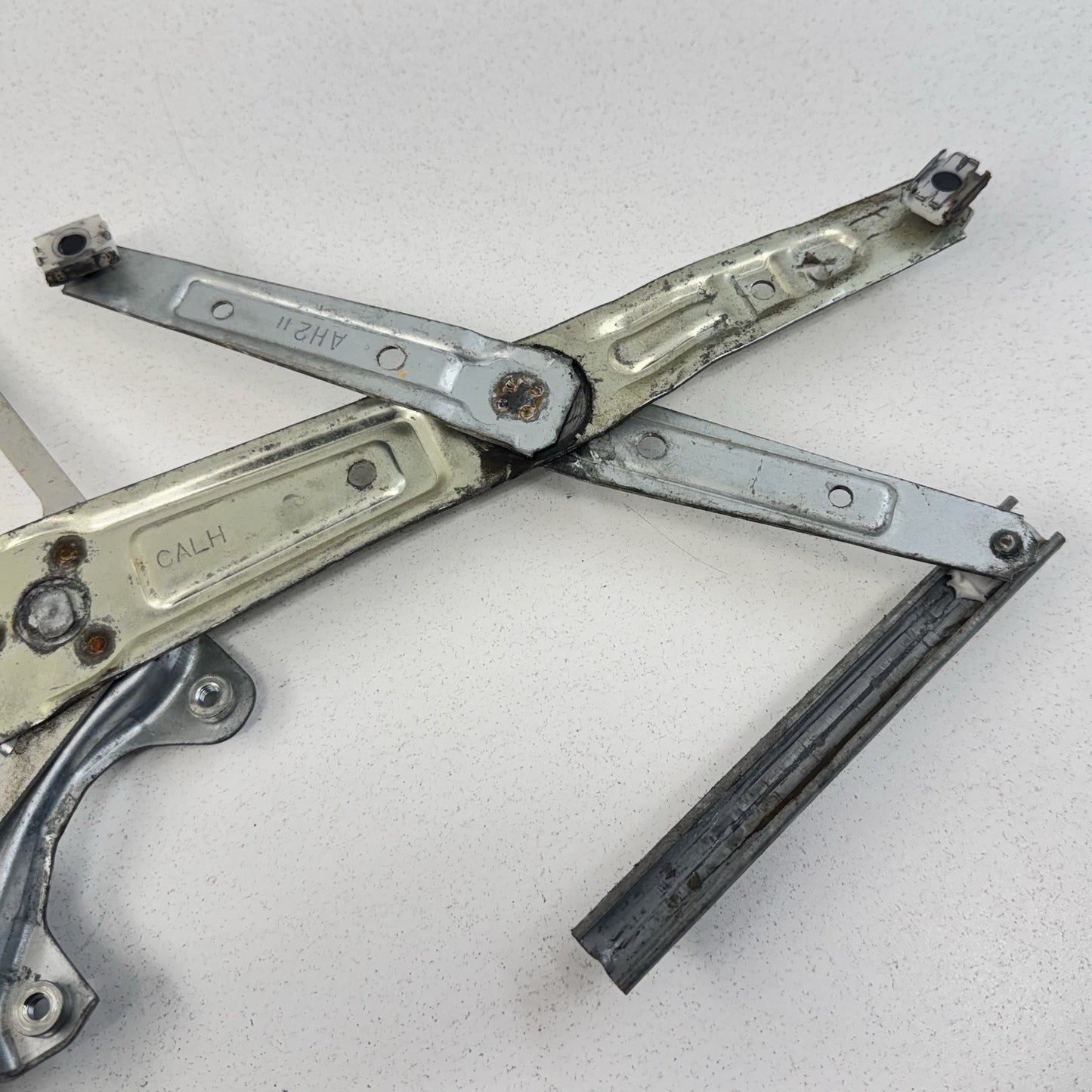 13-20 Subaru BRZ 86 FR-S Driver Left Door Window Regulator Motor Assembly OEM