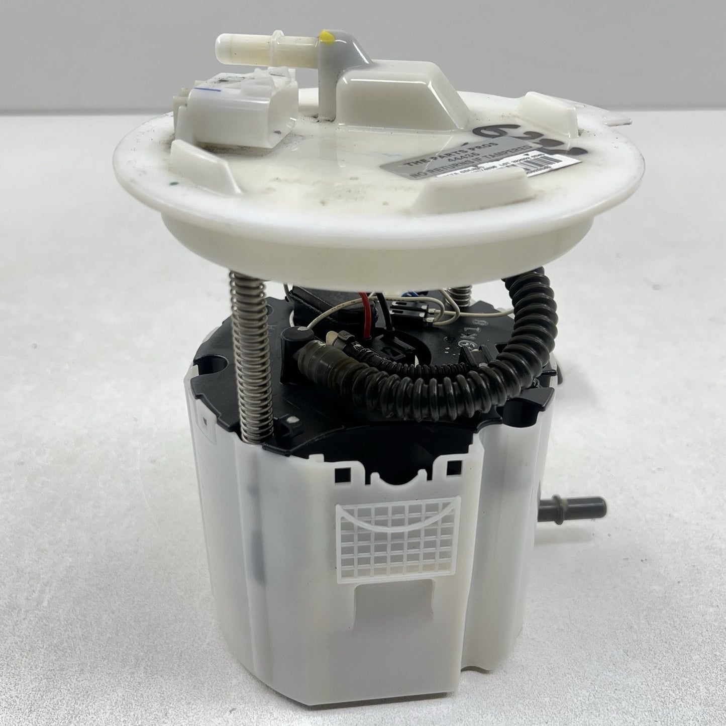 10-15 CHEVROLET CAMARO SS GAS TANK FUEL PUMP SENDING UNIT DELIVERY 13574836 OEM