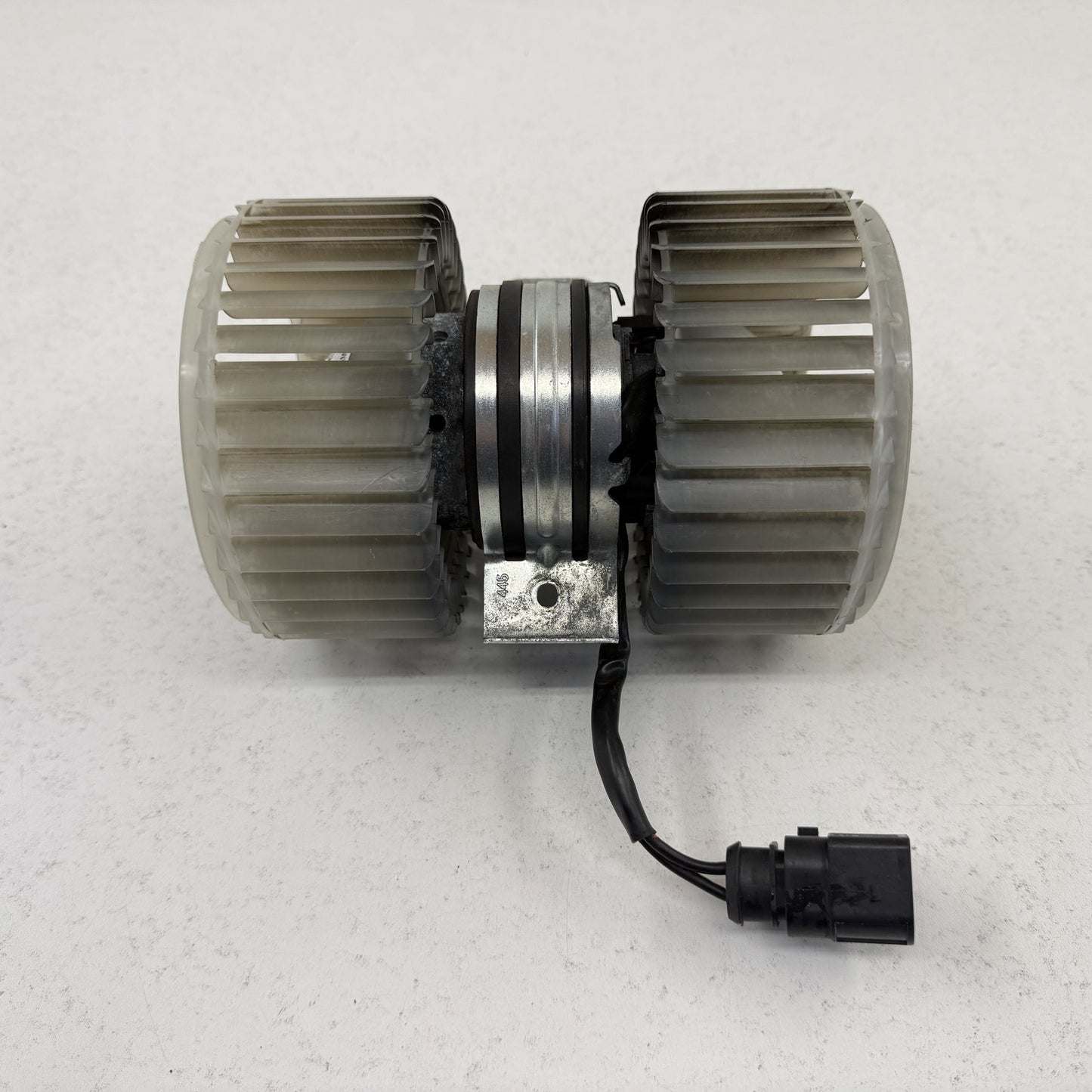 2014-2018 Bentley Flying Spur HVAC AC Air Temperature Fan Blower Motor OEM