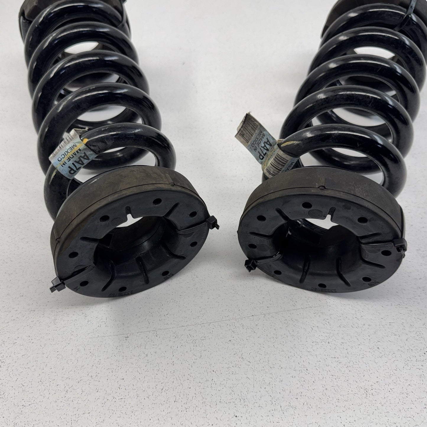 17-24 Chevrolet Camaro ZL1 1LE Rear Suspension Coil Spring Pair OEM