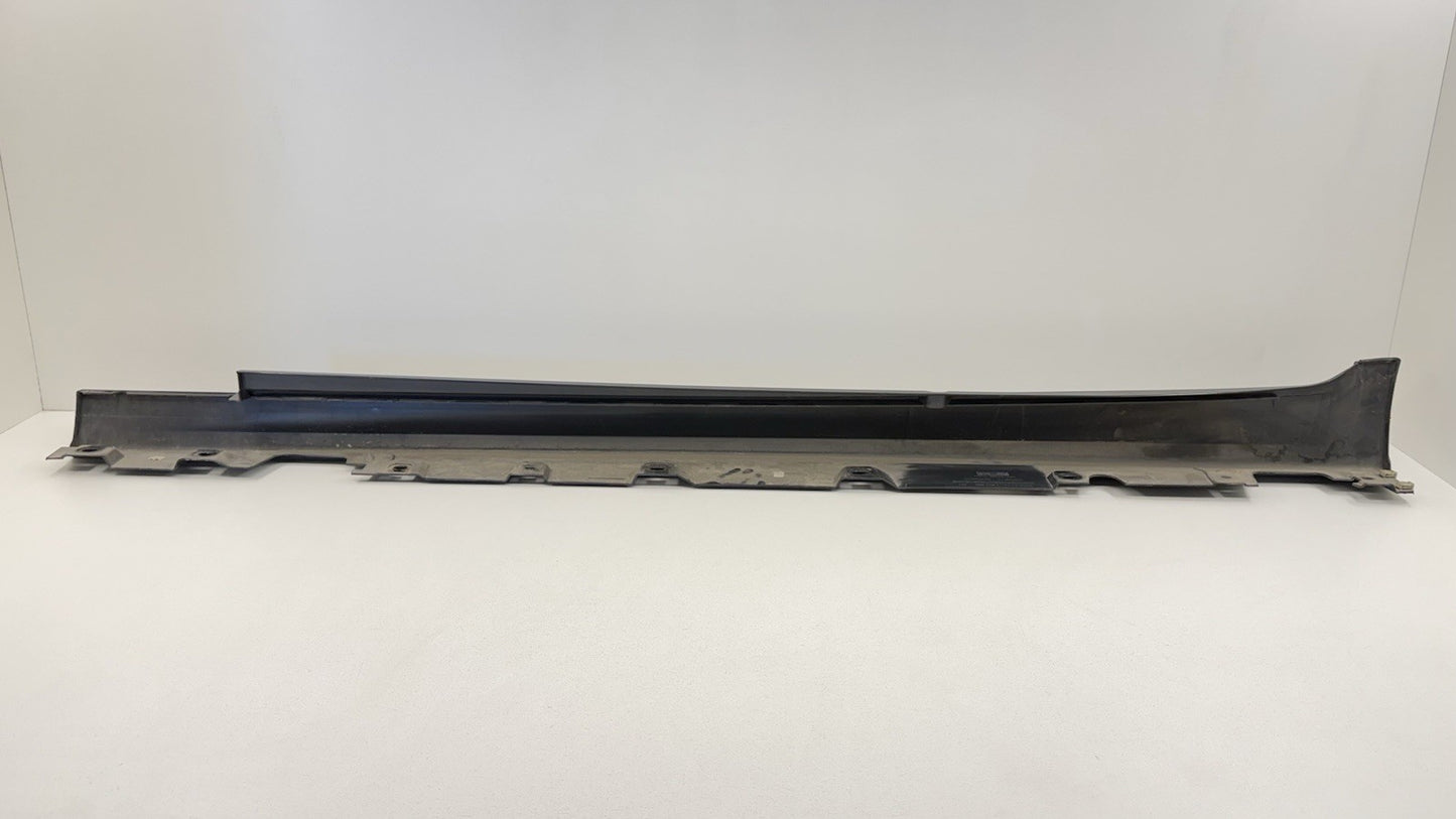 12-16 BMW M5 F10 Passenger Right Side Skirt Rocker Panel Cover Black OEM