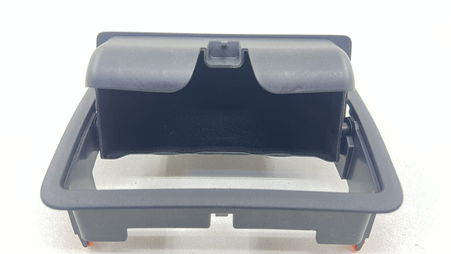 24-25 FORD MUSTANG GT FRONT OVERHEAD CONSOLE DOME READING LIGHT LAMP SWITCH OEM