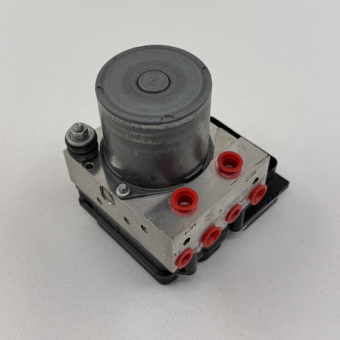 2013-2015 Chevrolet Camaro SS 1LE Anti Brake Lock ABS Pump Module 22914251 OEM
