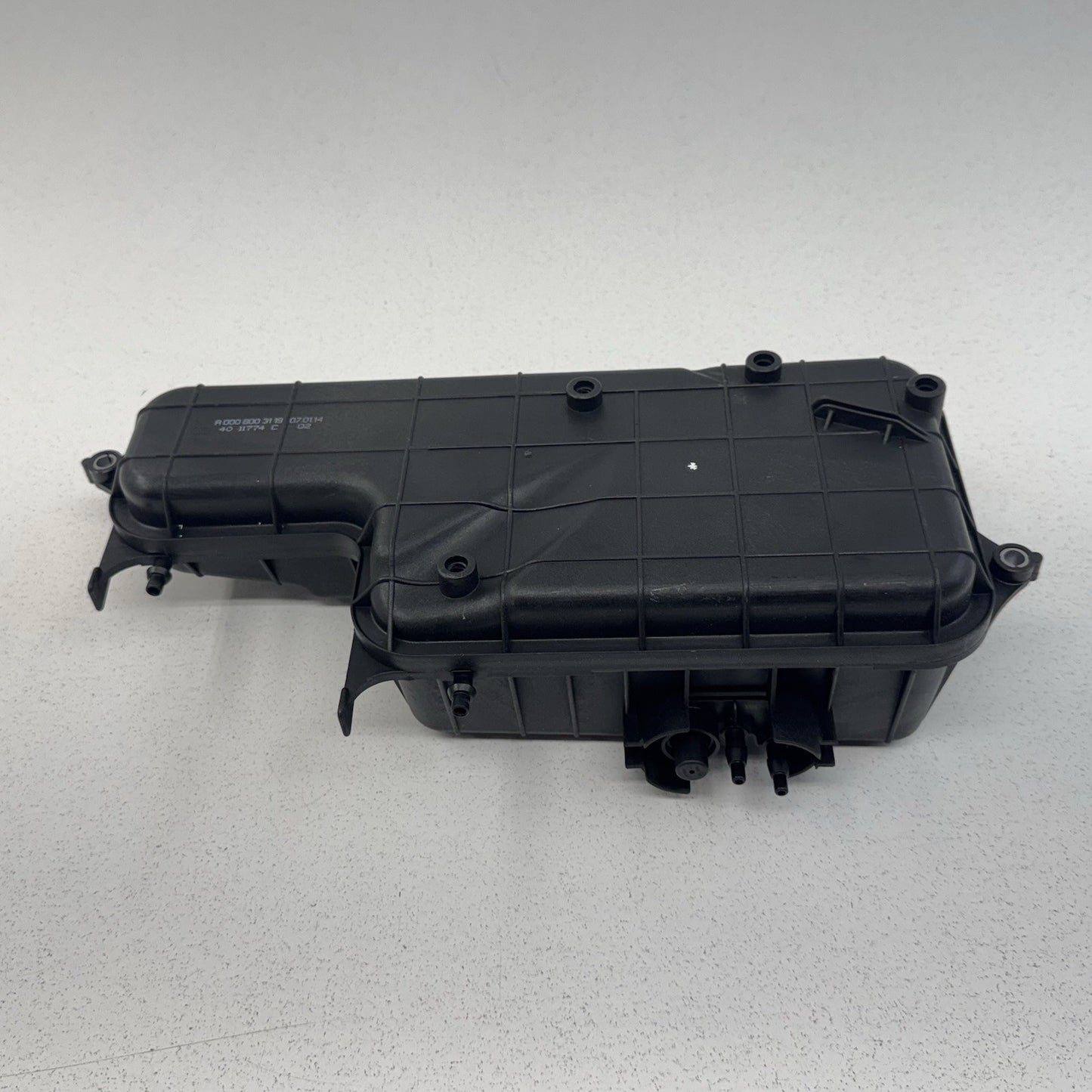 12-18 Mercedes W218 CLS550 CLS63 Seat Vacuum Pump Reservoir Tank 0008003119 OEM