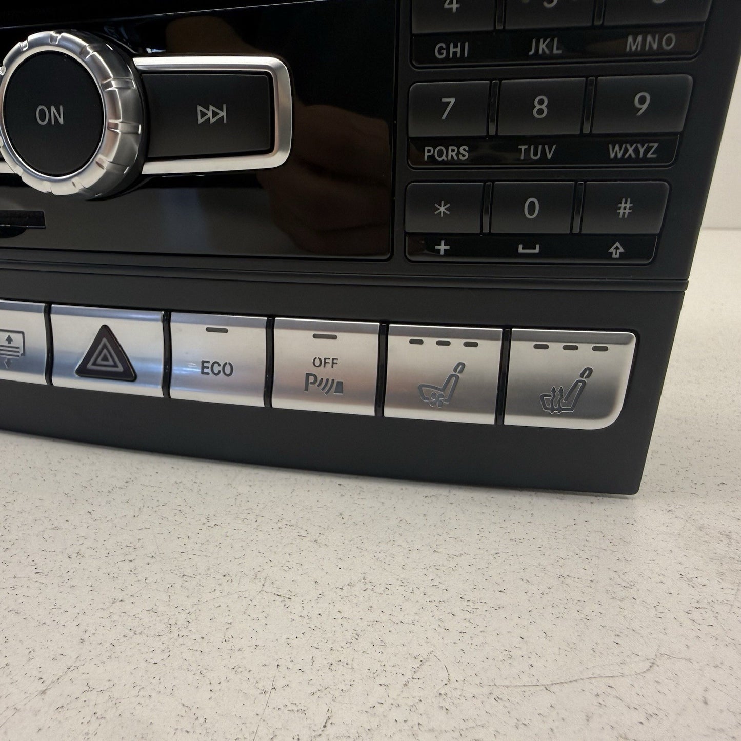 14-17 Mercedes W212 W218 CLS550 Navigation Radio Audio CD Command Head Unit OEM