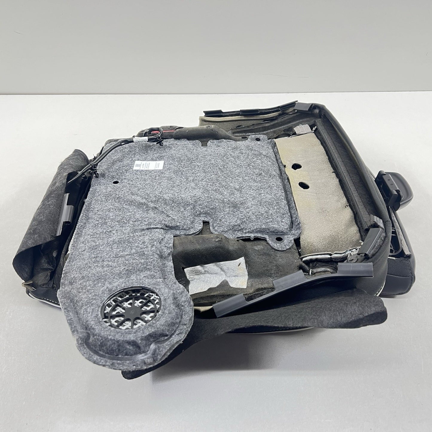 22-25 CADILLAC CT4 CT5 V BLACKWING RIGHT FRONT LOWER SEAT CUSHION COVER OEM