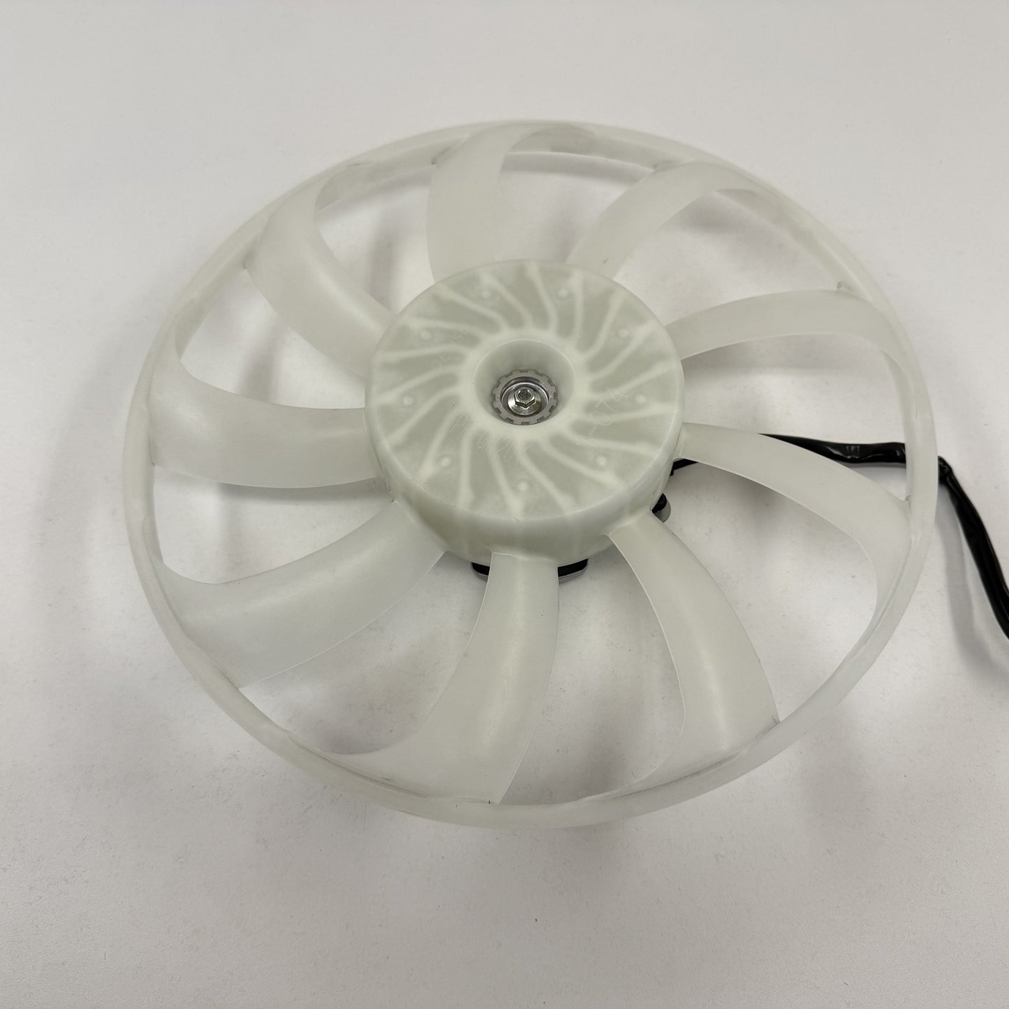 2023-2026 Toyota Prius Right Radiator Cooling Fan Motor W/ Blade 16363-24130 OEM