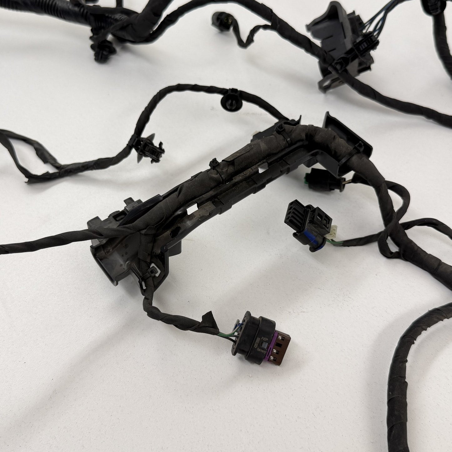 2022-2024 Rivian R1S Right Front Bay Wiring Harness PT00417188-C OEM