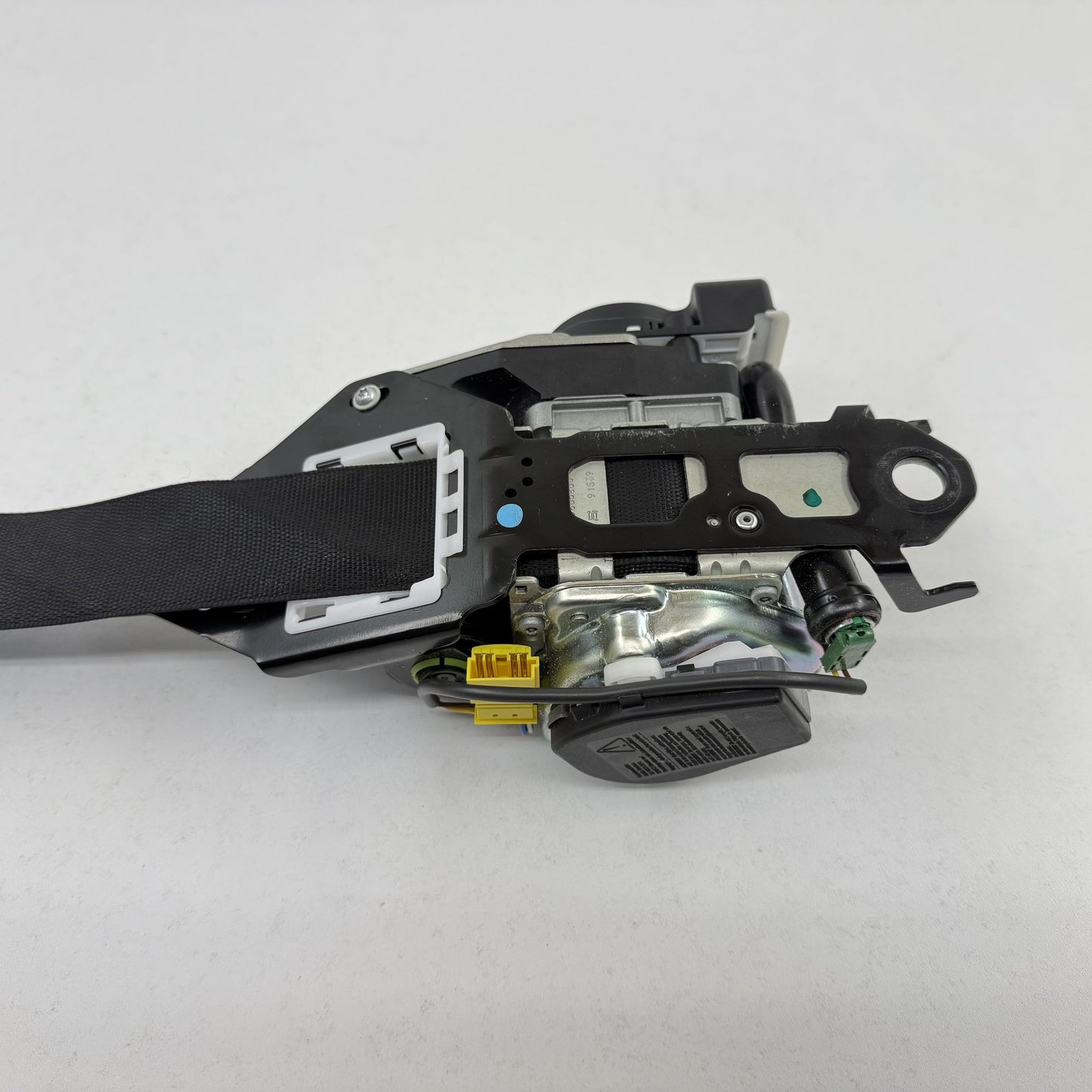 2014-2017 Mercedes S550 W222 Right Front Seatbelt Seat Belt Retractor Black OEM