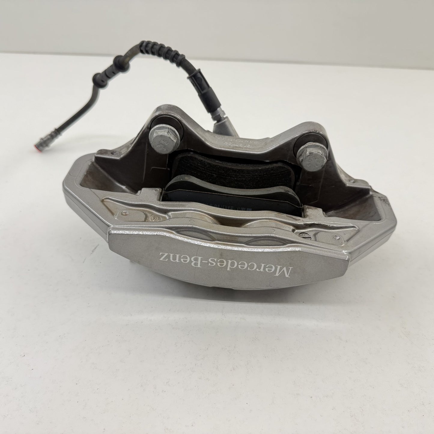 2014-2017 Mercedes-Benz S550 W222 Front Brake Caliper Pair Left &amp; Right OEM