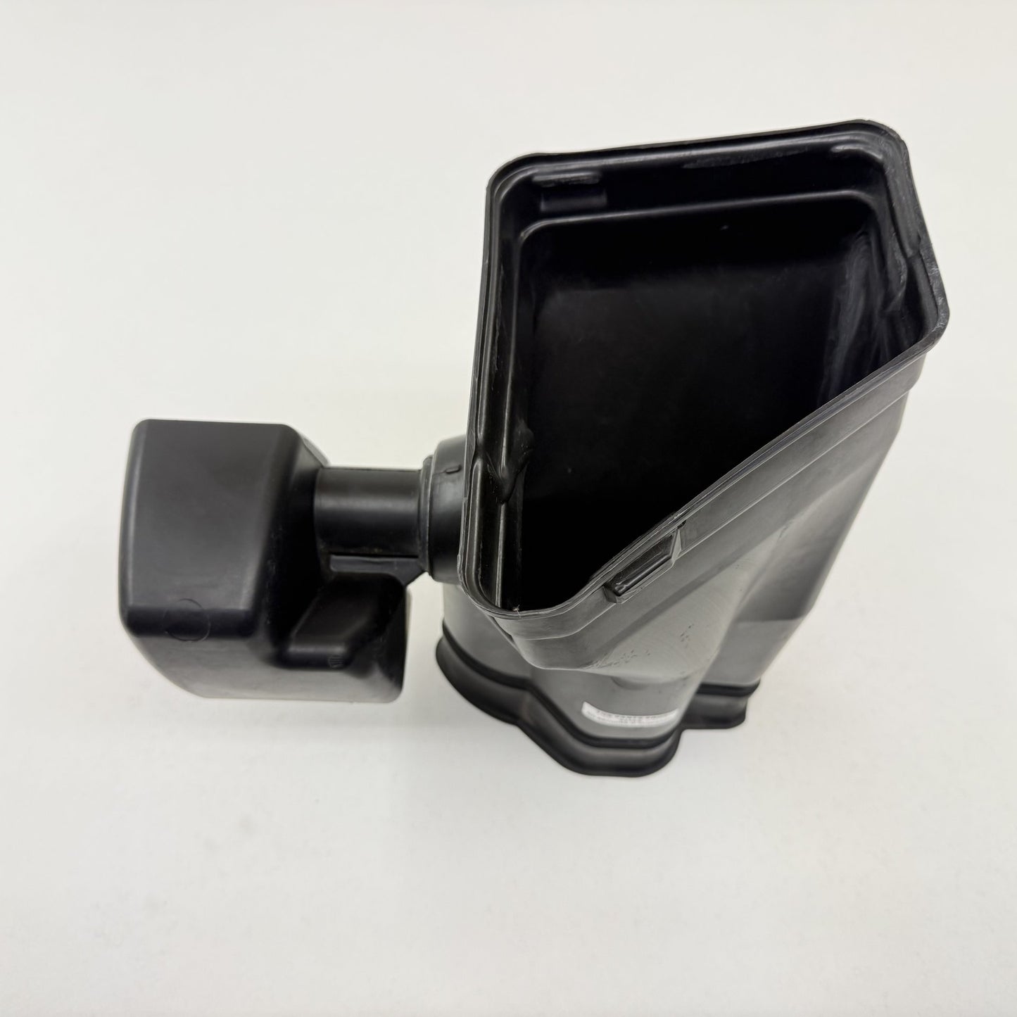 2015-2017 Ford Mustang GT Air Cleaner Box Air Intake Tube Duct FR3C-9F763-BC OEM