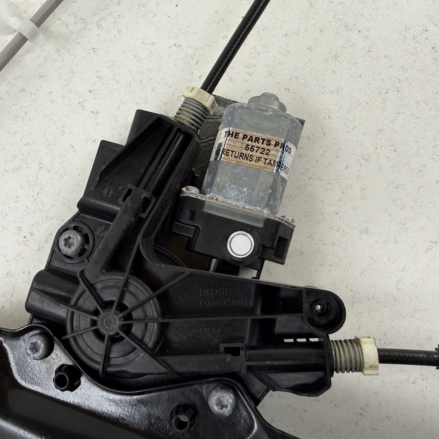 2021-2026 BMW M4 M440i G22 G82 Coupe Right Door Glass Window Regulator Motor OEM