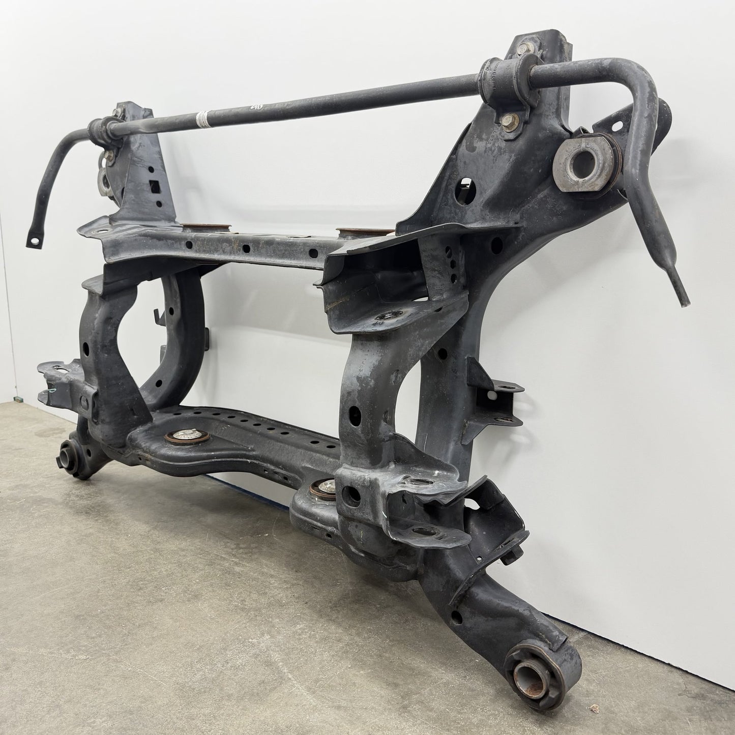 2015-2023 Ford Mustang GT Rear Suspension Subframe Crossmember JR3Z-5035-H OEM