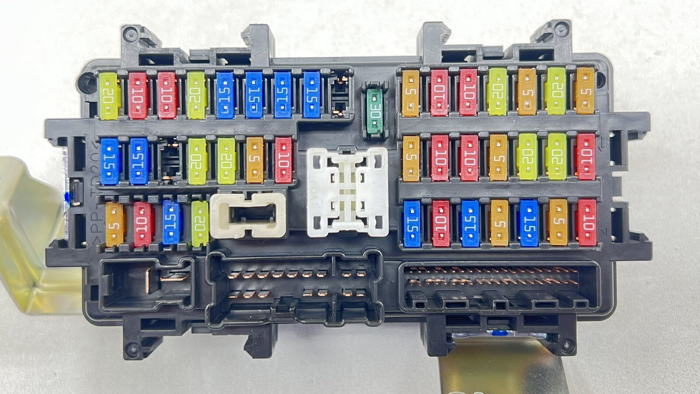22-25 NISSAN Z INTERIOR CABIN FUSE RELAY JUNCTION BOX WITH BRACKET OEM