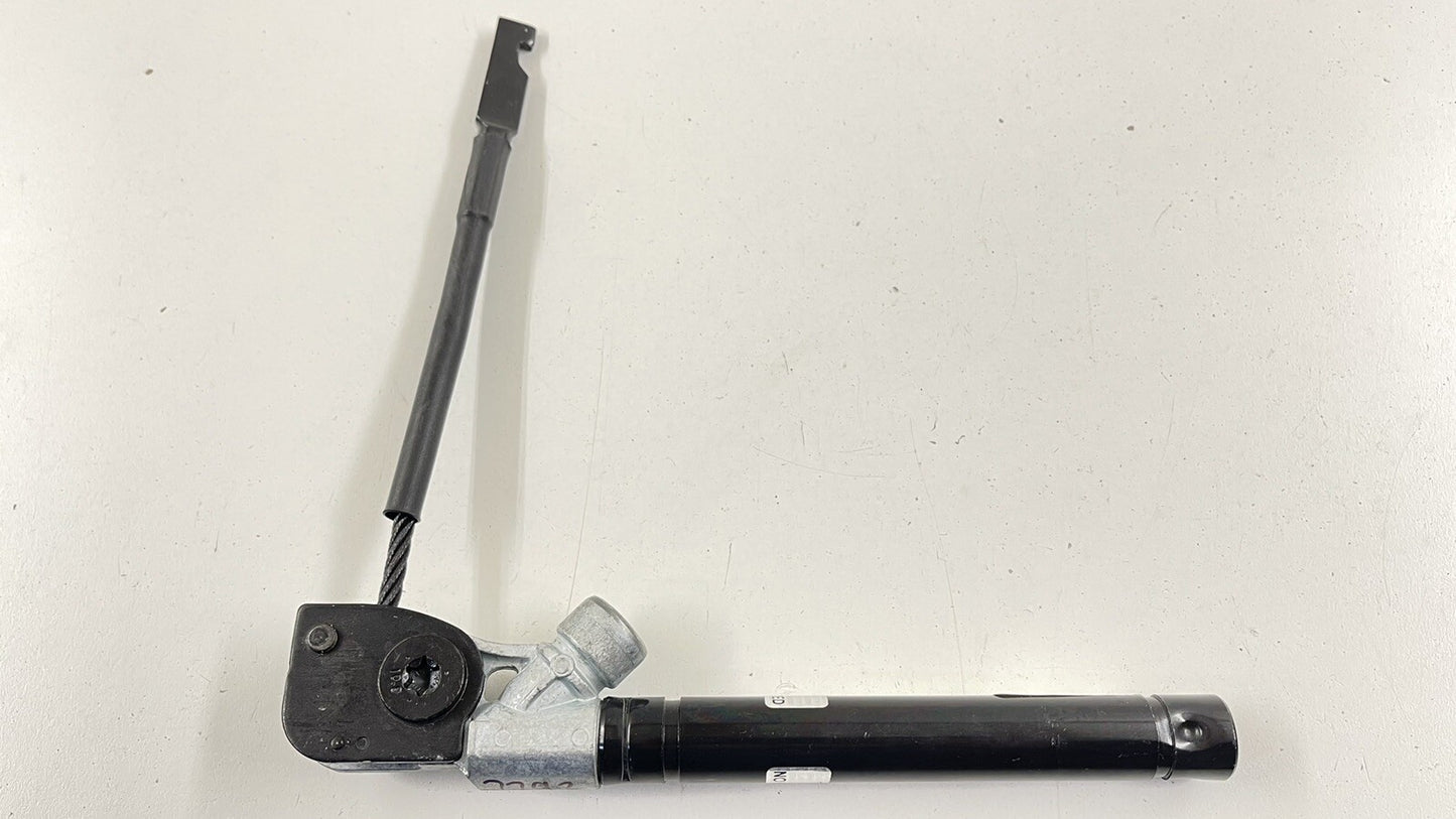17-22 TESLA MODEL 3 Y RIGHT FRONT SEATBELT SEATBELT PRETENSIONER TENSIONER OEM