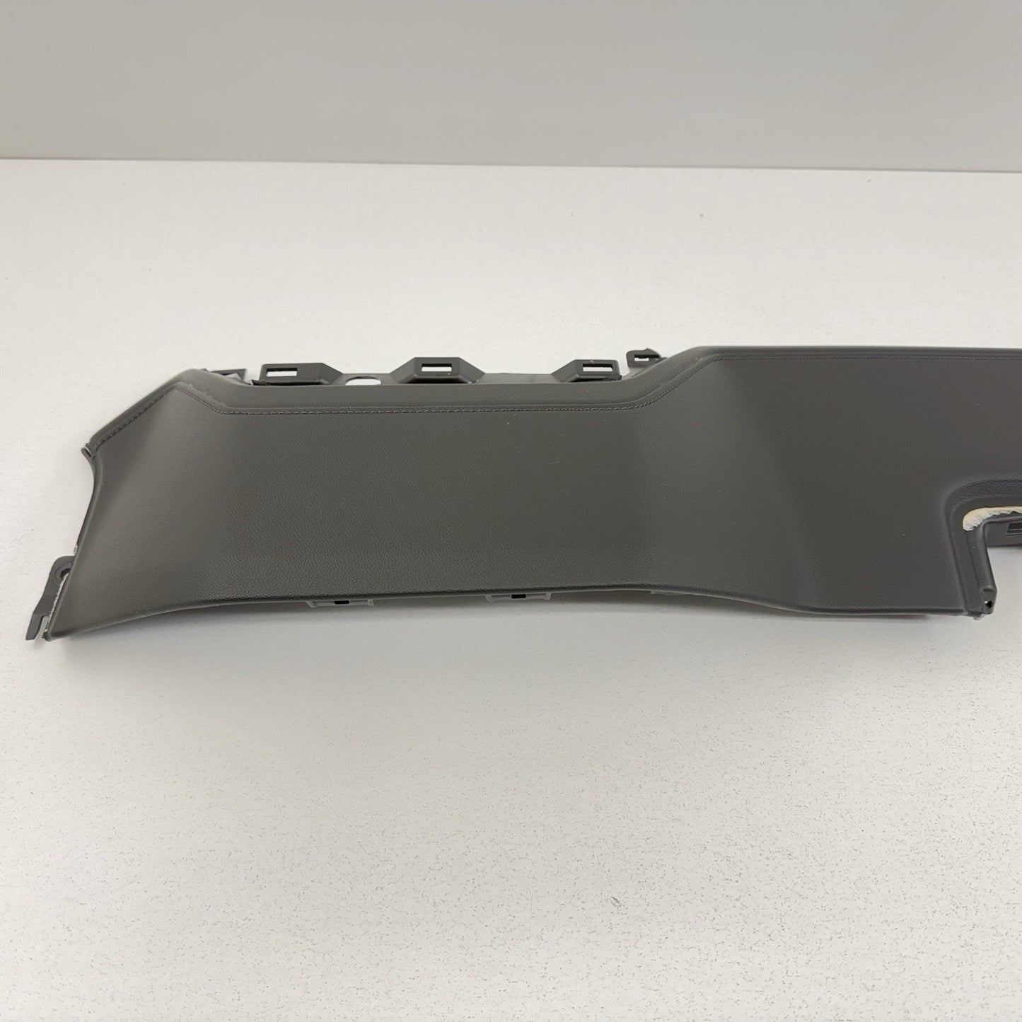 23-25 Chevrolet Silverado 1500 2500 3500 Dashboard Upper Trim Panel Leather OEM
