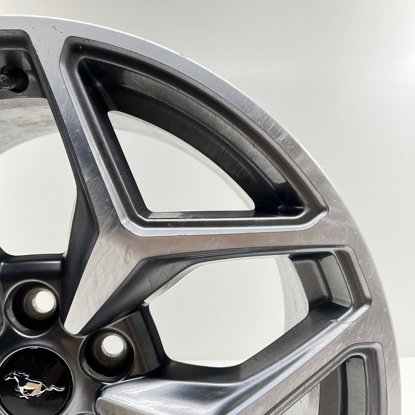 2024 FORD MUSTANG GT PERFORMANCE PACK REAR WHEEL RIM 19x9.5 +52.5 FACTORY OEM