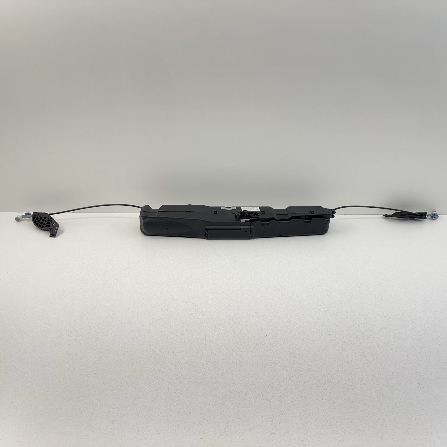 10-18 Mercedes W212 W218 E CLS Rear Trunk Lid Power Opener Motor Mechanism OEM