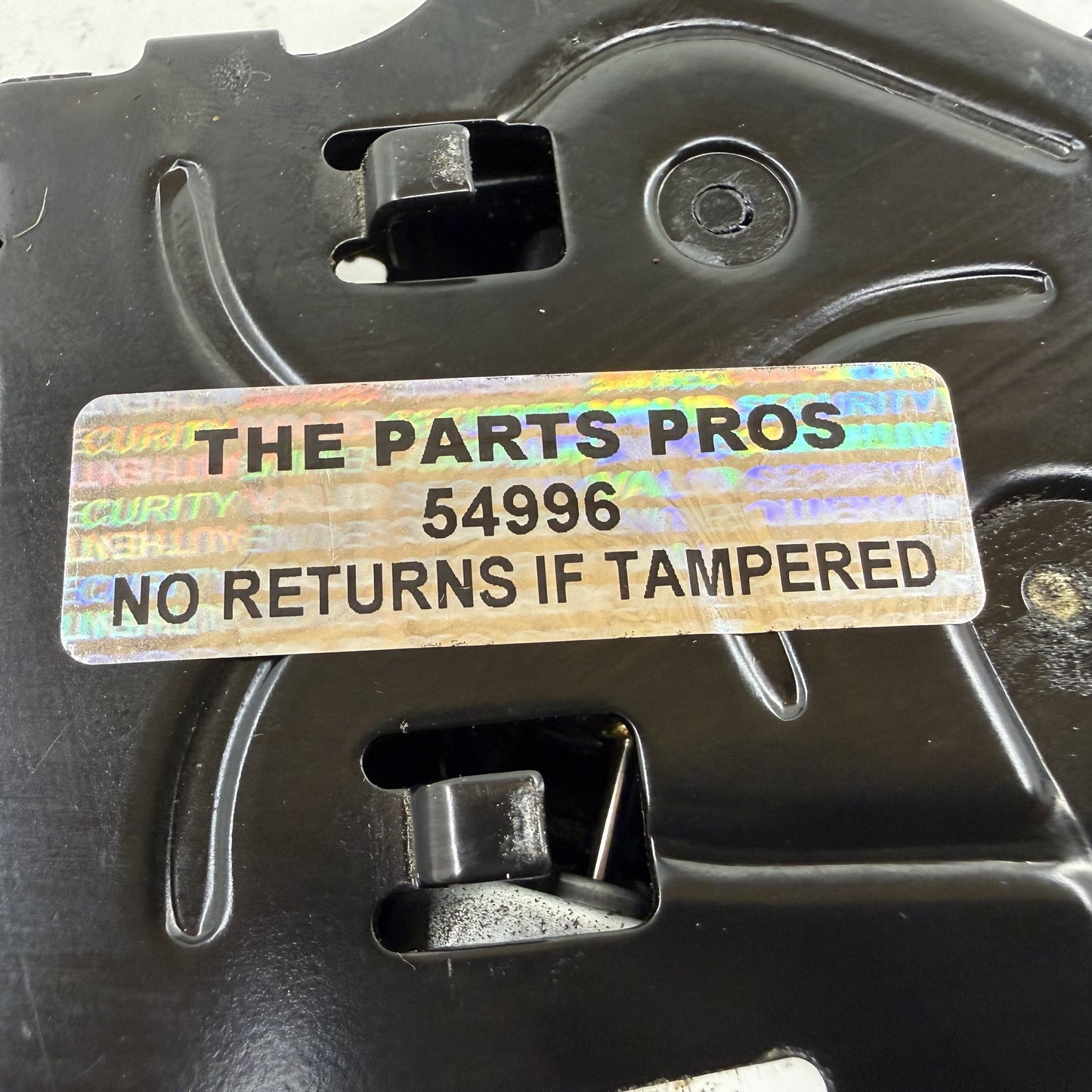 2010-2015 Chevrolet Camaro Rear Trunk Lid Lock Latch Actuator 13501988 OEM