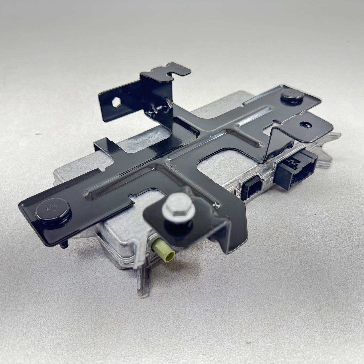 22-24 CADILLAC CT5 V BLACKWING VIDEO PROCESSING CONTROL MODULE WITH BRACKET OEM