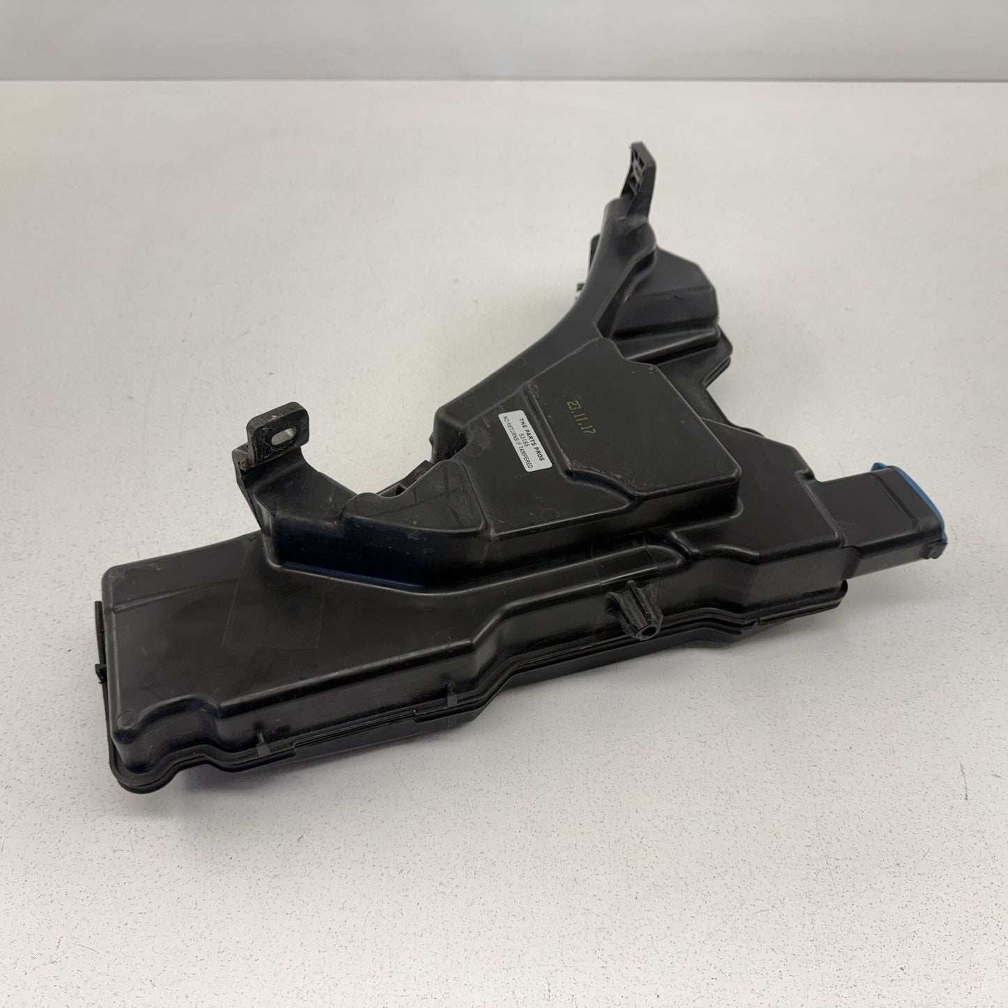 18-24 Audi A5 S5 Windshield Washer Reservoir Bottle Tank 8W6955451E OEM
