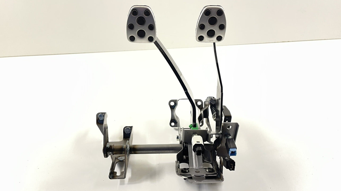 22-23 TOYOTA GR86 MANUAL TRANSMISSION CLUTCH BRAKE PEDAL ASSEMBLY OEM