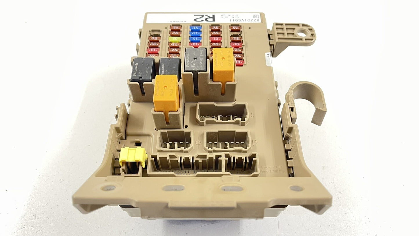 22-23 SUBARU WRX INTERIOR CABIN FUSE RELAY JUNCTION BOX 82201VC011 OEM