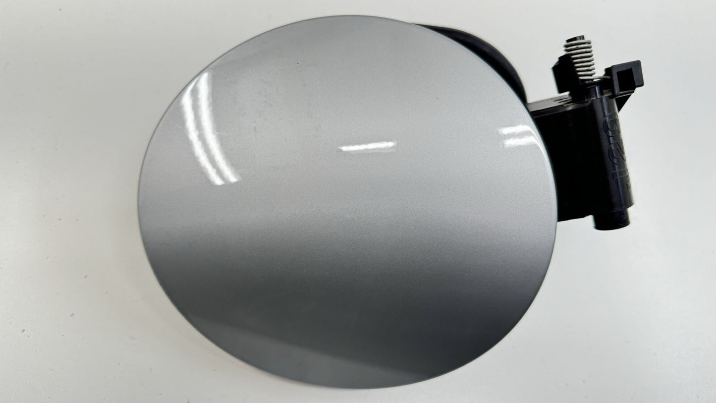 20-23 TOYOTA SUPRA FUEL TANK GAS CAP DOOR LID SILVER 8811698 OEM