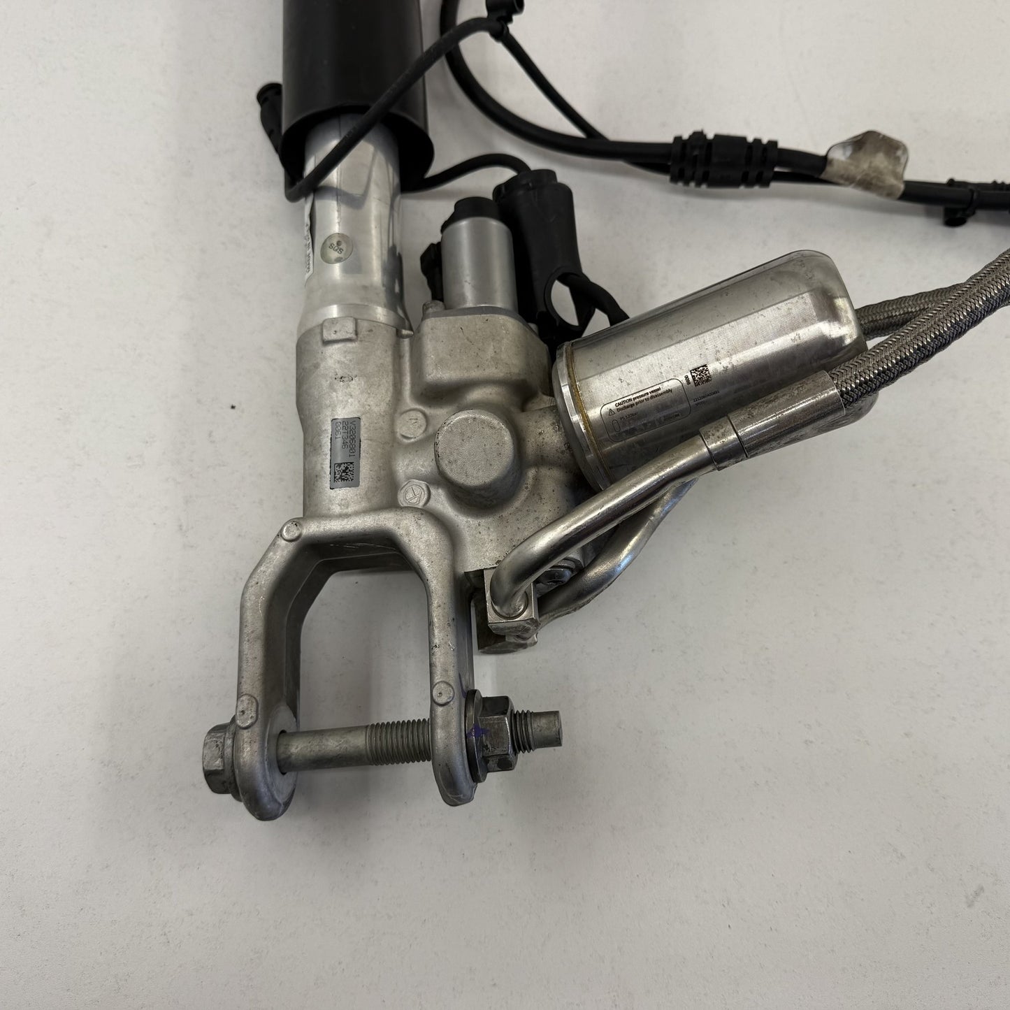 2022-2024 Rivian R1S Left Rear Hydraulic Strut Shock Absorber C200055237-D OEM