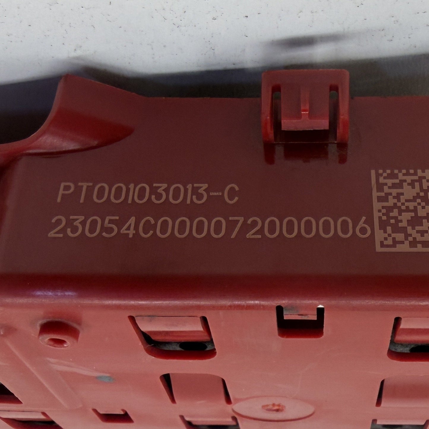 2022-2024 Rivian R1S R1T Positive Battery Terminal Fuse Relay PT00103013-C OEM