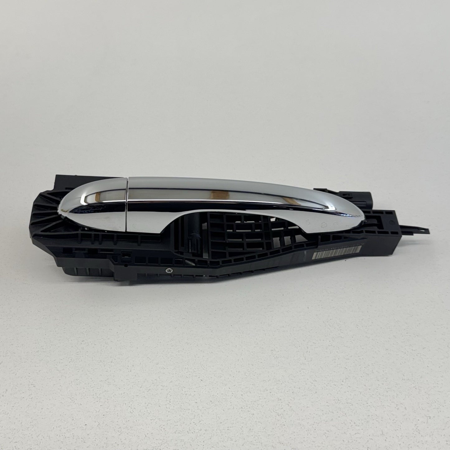 14-24 Maserati Ghibli Left Rear Exterior Door Handle Assembly 68194126AB OEM