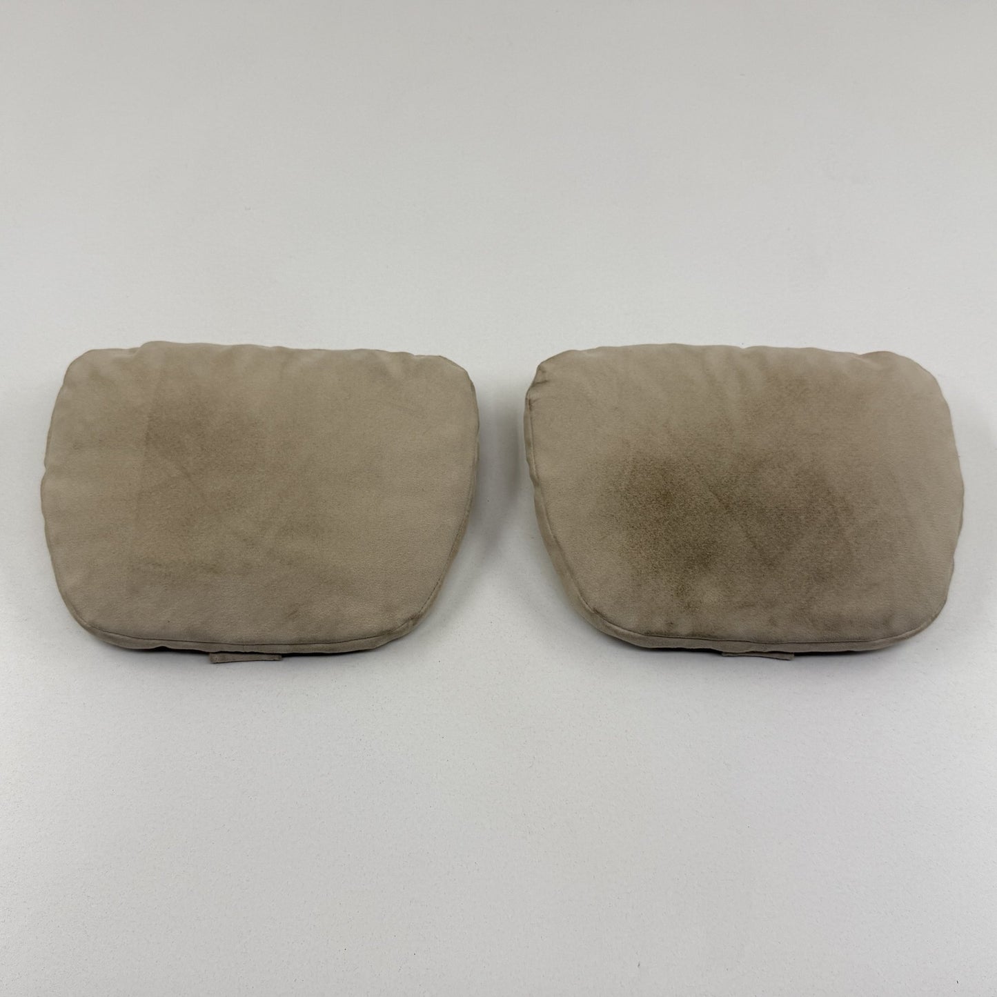2014-2020 Mercedes-Benz S550 W222 Rear Seat Headrest Pillow Pair Beige OEM