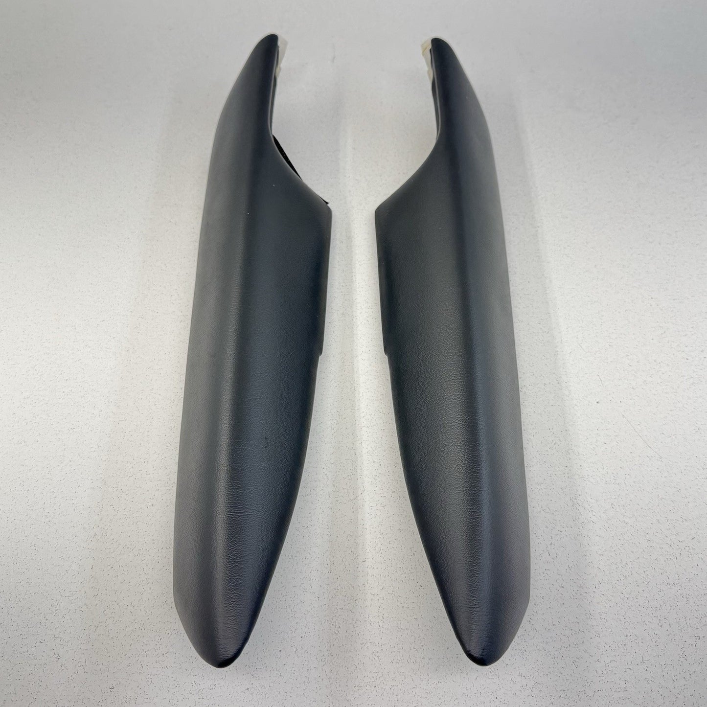 10-15 Chevrolet Camaro SS Interior Door Panel Armrest Arm Rest Pair OEM
