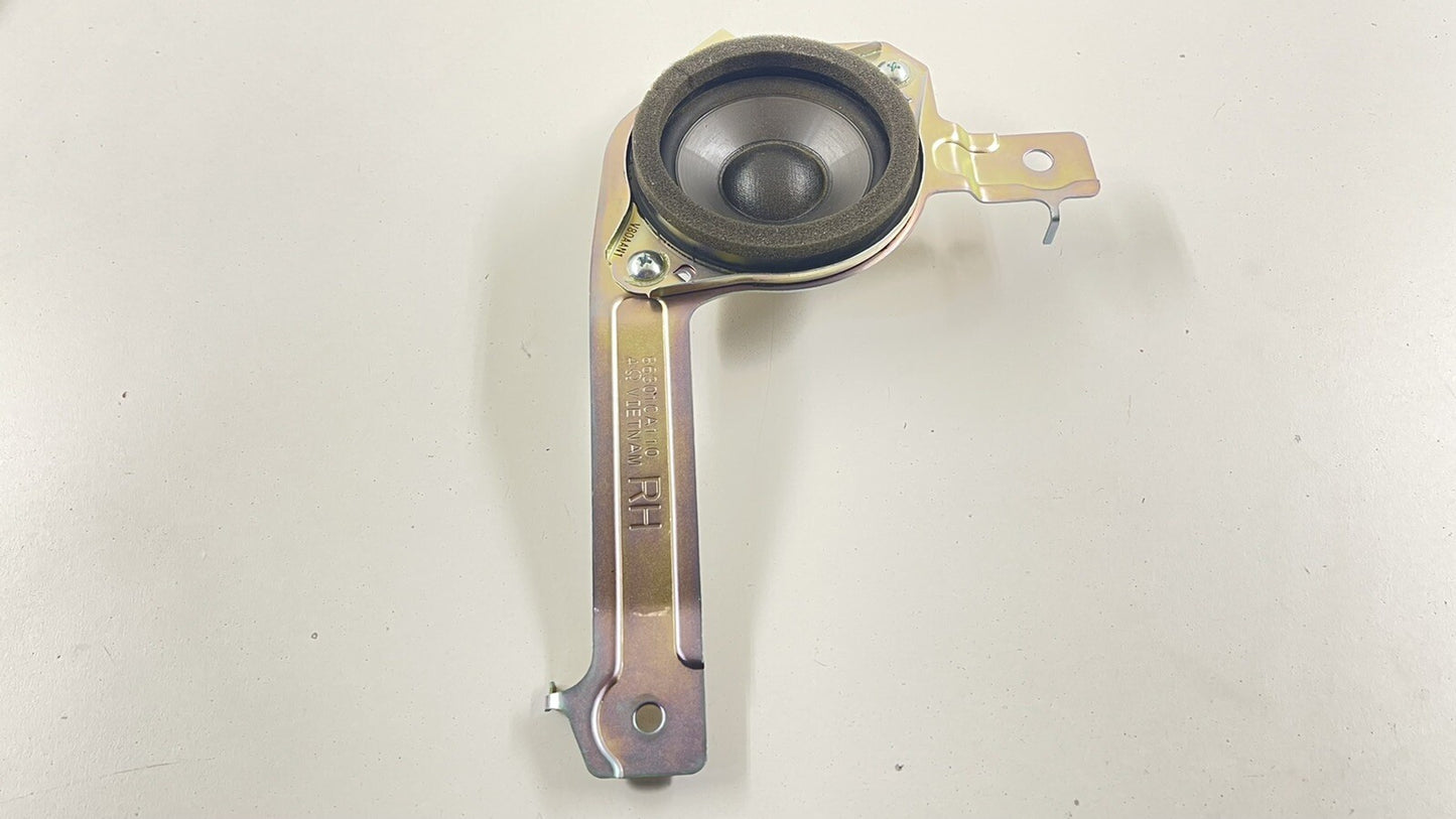 13-22 SUBARU BRZ PASSENGER RIGHT REAR QUARTER SPEAKER TWEETER 86301CA110 OEM