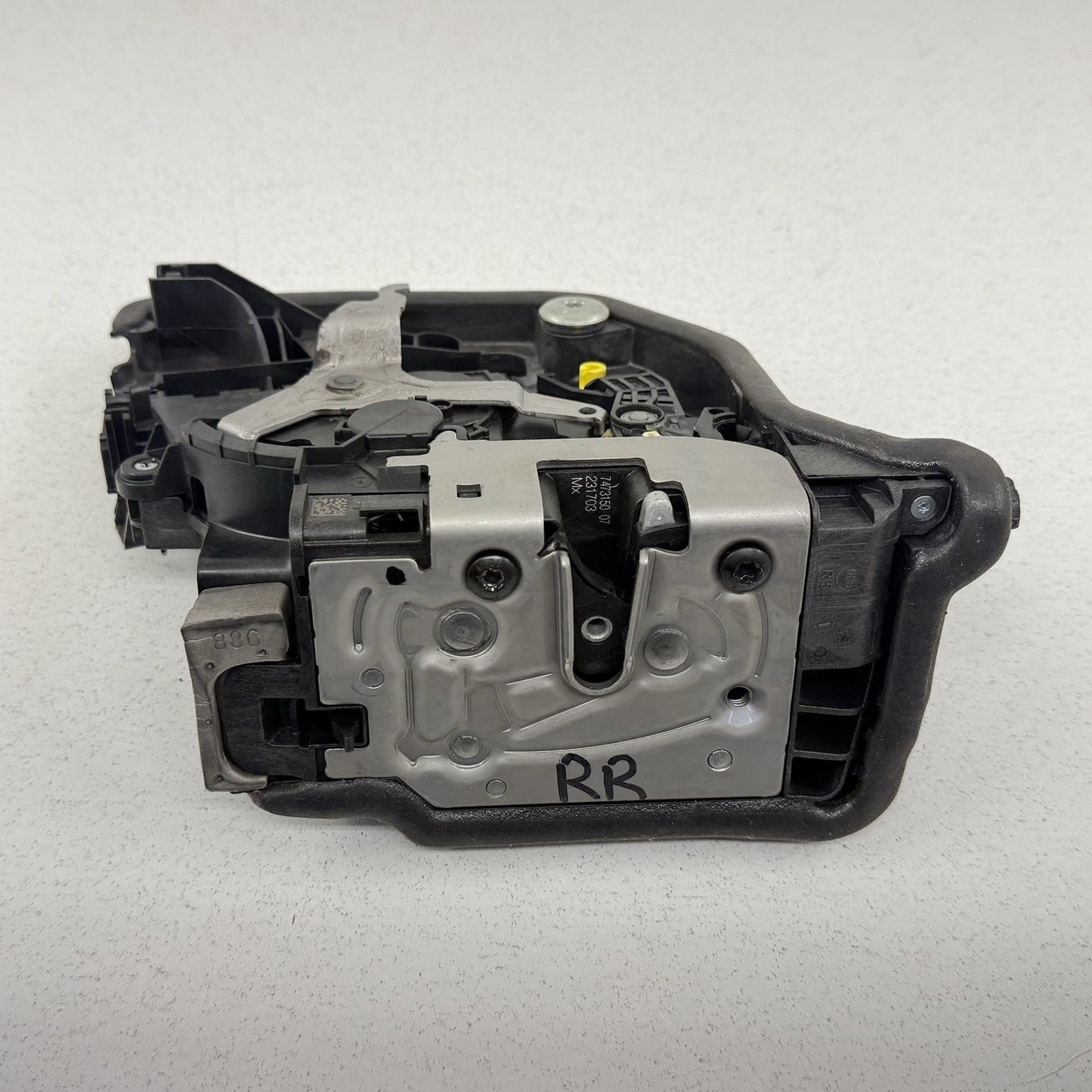 18-24 BMW G01 X3 Passenger Right Rear Door Latch Lock Actuator 7473150 OEM