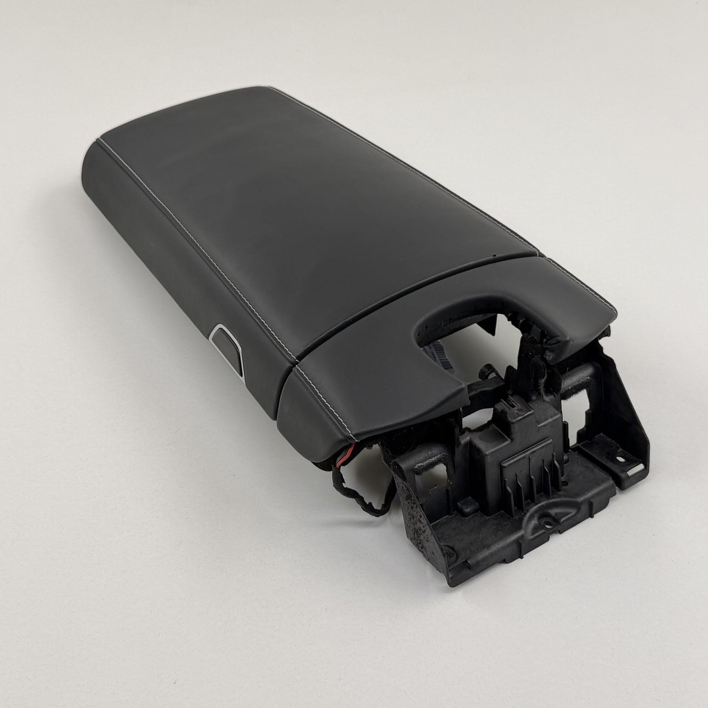 2014-2020 Mercedes-Benz S550 W222 Center Console Armrest Arm Rest Cover Lid OEM